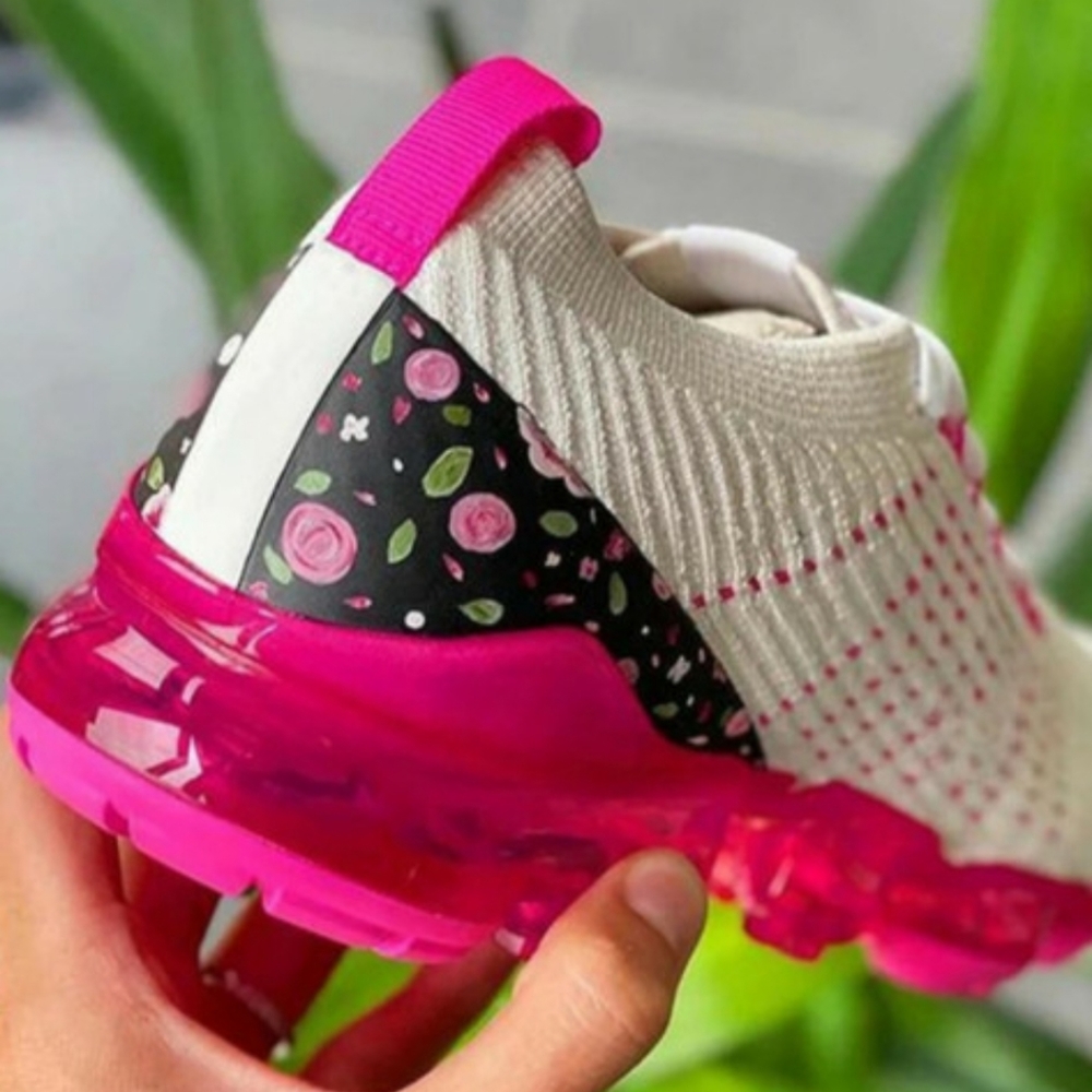 Sporty Floral Print White Sneakers - Picture 3 of 5